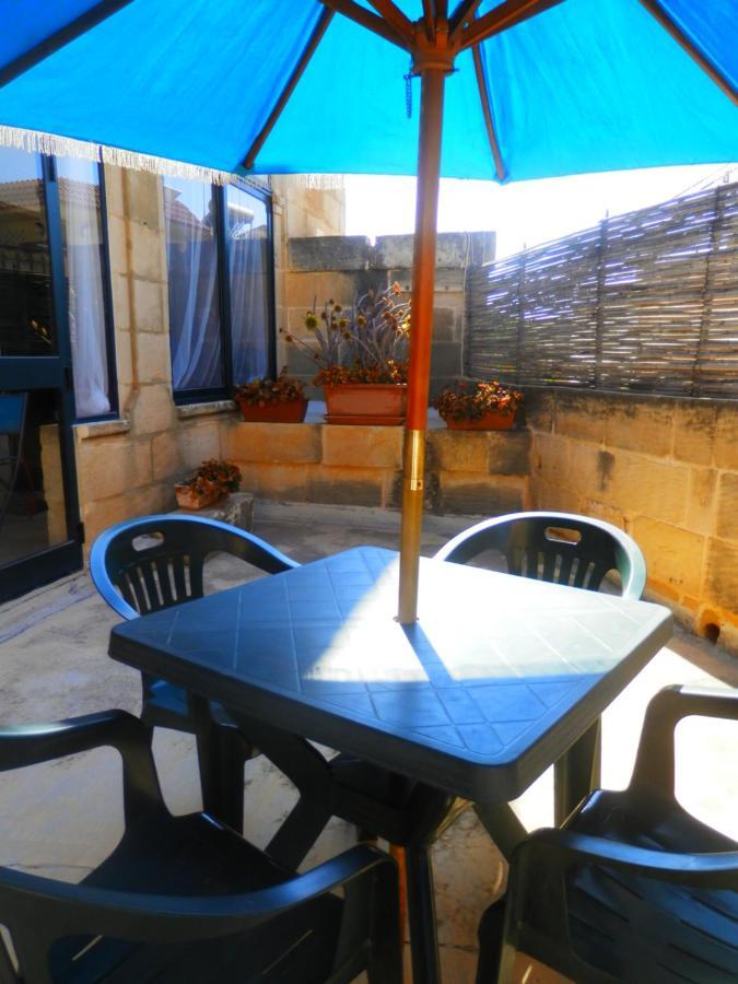 Arkati Literary B&B Sannat Esterno foto